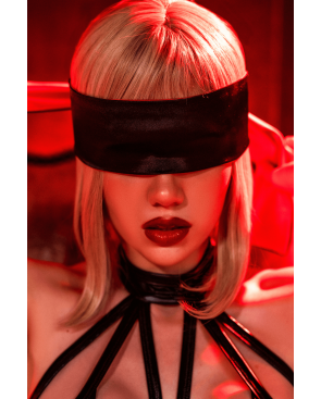 Accessoire coquin en satin réversible noir  rouge - MAL128BKRD